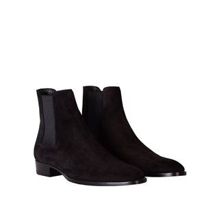 CHELSEA BOOTS 2